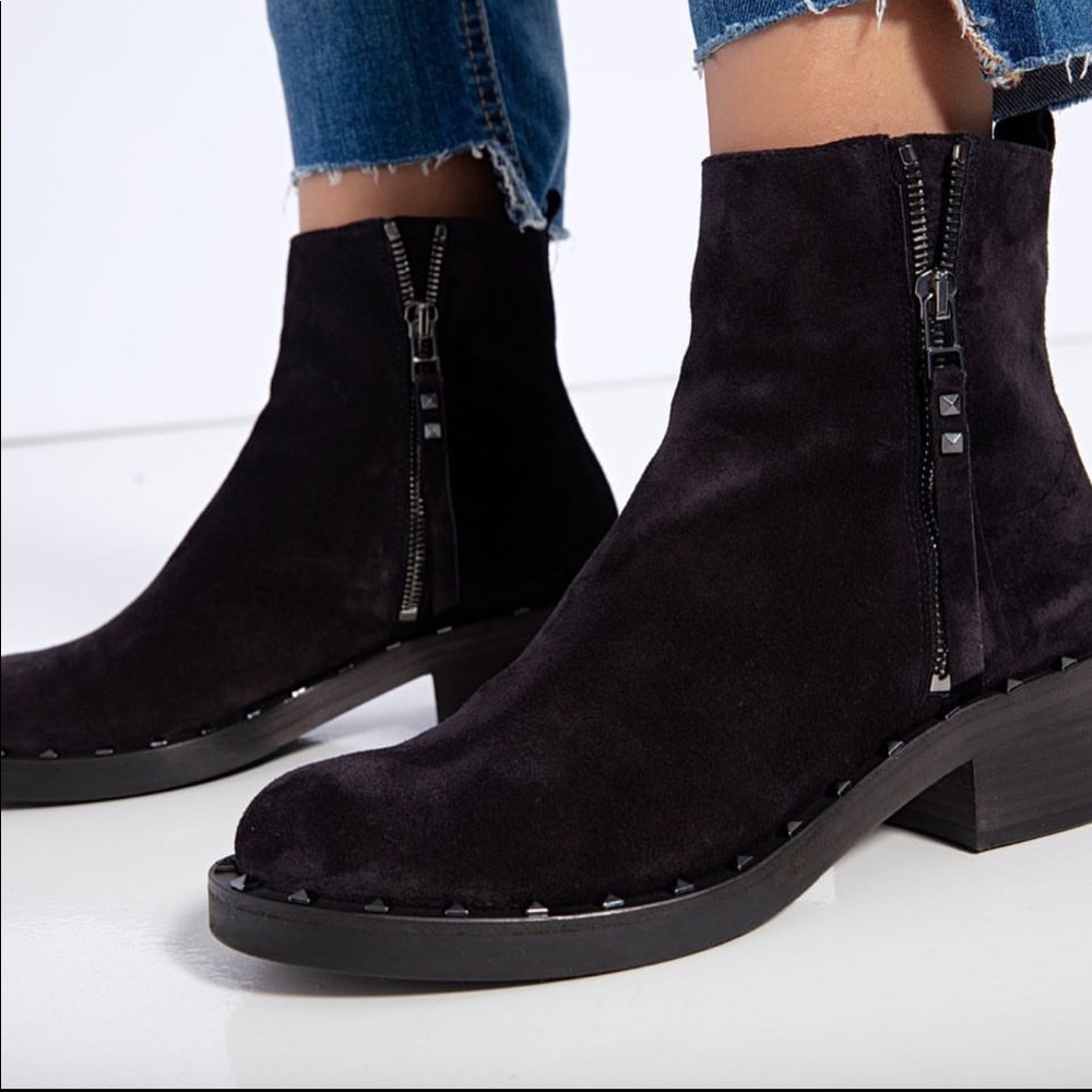 NWT Kennel & Schmenger Studded Suede Boots